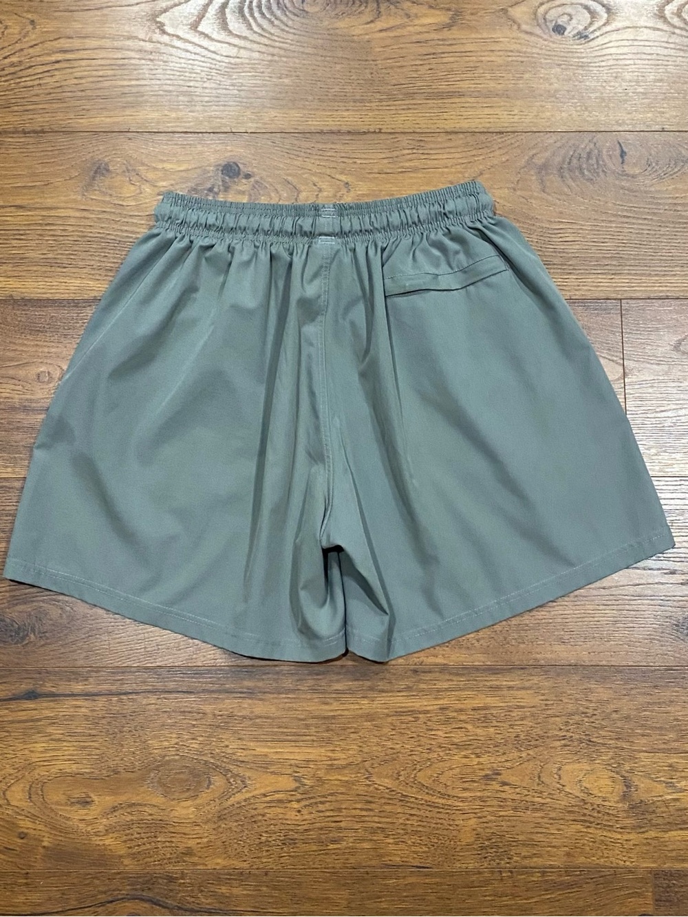 Cove Men's Green-Gray Athletic Shorts   Size 38 - Picture 6 of 10